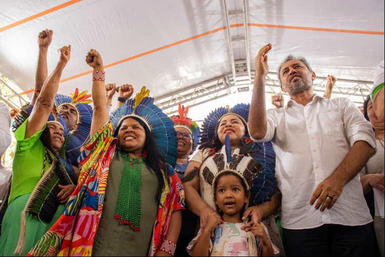 Acordo de cooperação firmado nesta quarta-feira, 1º, entre Funai e Governo do Estado acelera o processo de demarcação física de quatro territórios indígenas cearenses