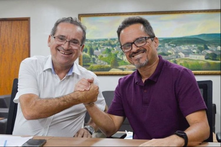 Zé Ailton e André Barreto, prefeito e vice do Crato. Agora, Barreto é pré-candidato a prefeito pelo PT