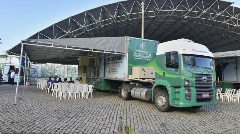 Imagem de apoio ilustrativo. Caminhão do Cidadão oferece, entre outros serviços, emissão de documentos como a Carteira de Identidade Nacional (CIN), 1º via do F e atestado de antecedentes criminais
