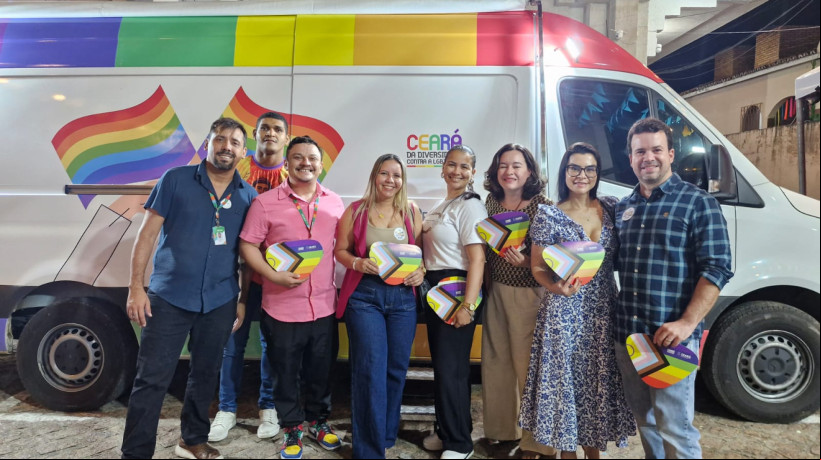 A Unidade Móvel Dandara Ketlely oferece serviços de apoio, orientação e assistência à comunidade LGBTI+ em diversas regiões do estado, priorizando áreas mais distantes ou com menor o.