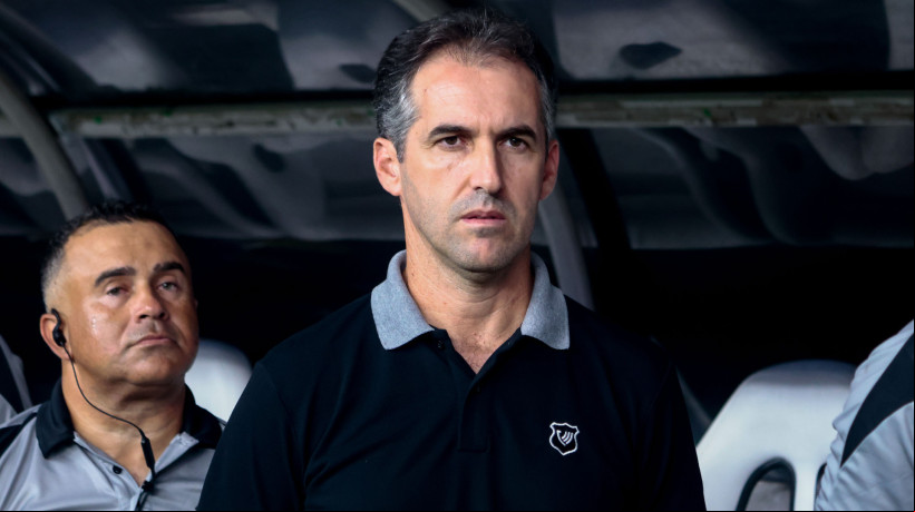 FORTALEZA,CEARÁ, BRASIL,01-06-2025: Léo Condé Jogo entre Ceará x Atlético Mineiro pelo Campeonato Brasileiro Serie A na Arena Castelão. (Foto: Samuel Setubal/ O Povo) 